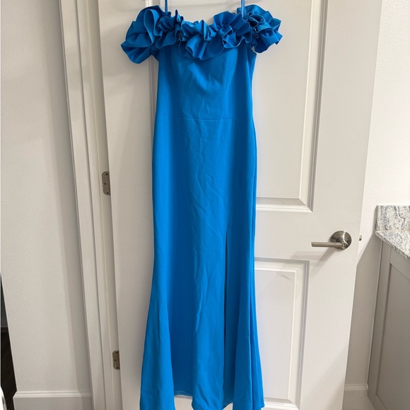 XSCAPE Formal Dress Off-The-Shoulder Ruffled-Sleeve Gown, Turquoise Blue, Size 6 - Picture 2 of 7